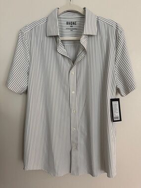 Rhône state of mind short sleeve button down shirt Mens medium white navy strip
